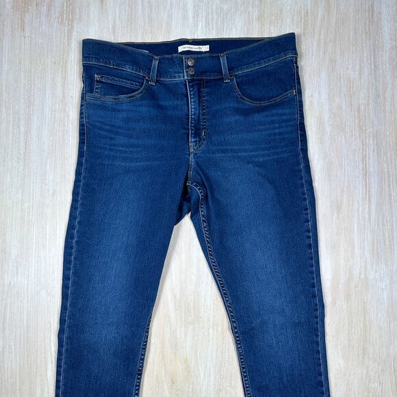 Levi's 311 Shaping Skinny Blue Dark Wash Denim Casual Stretch Jeans Women's 33 - Picture 2 of 16